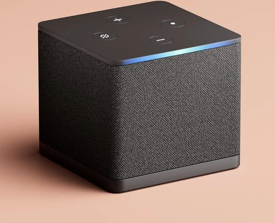 Amazon Fire TV Cube: streamer 4K e Alexa in uno