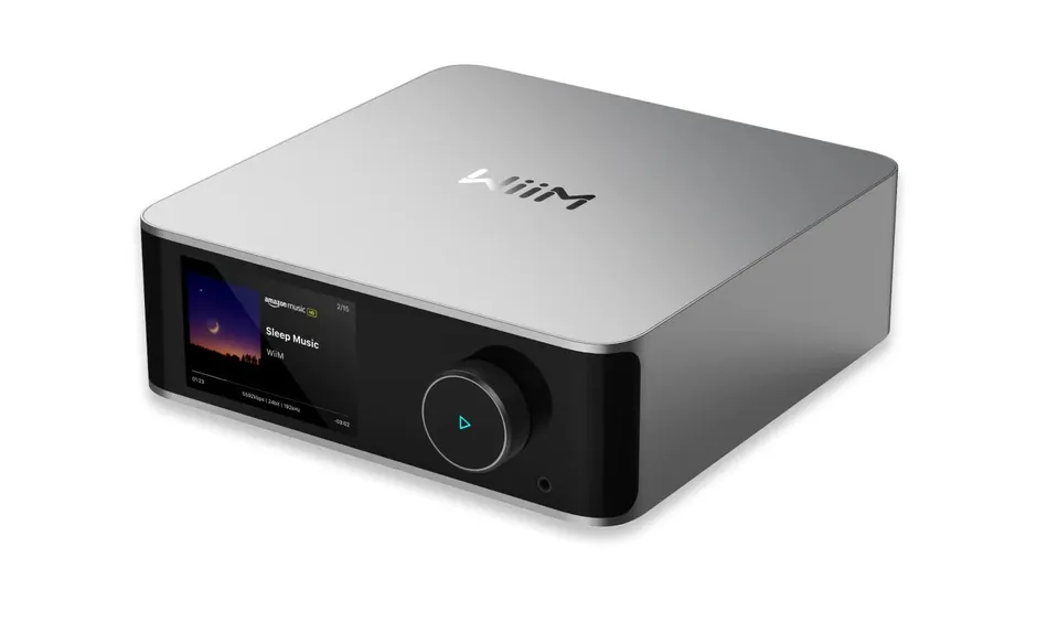 WiiM Ultra nella finitura argento